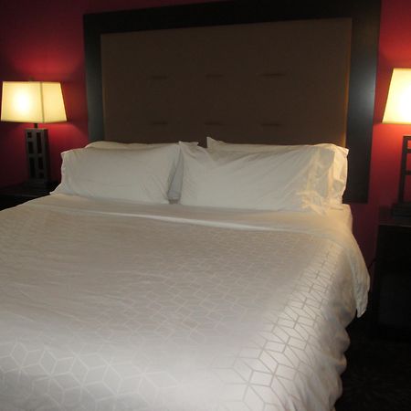 Holiday Inn Express Cloverdale - Greencastle By Ihg Exterior foto