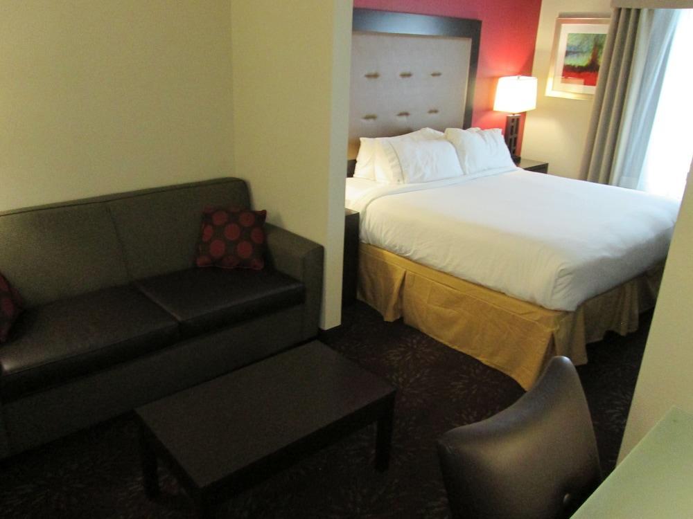 Holiday Inn Express Cloverdale - Greencastle By Ihg Exterior foto