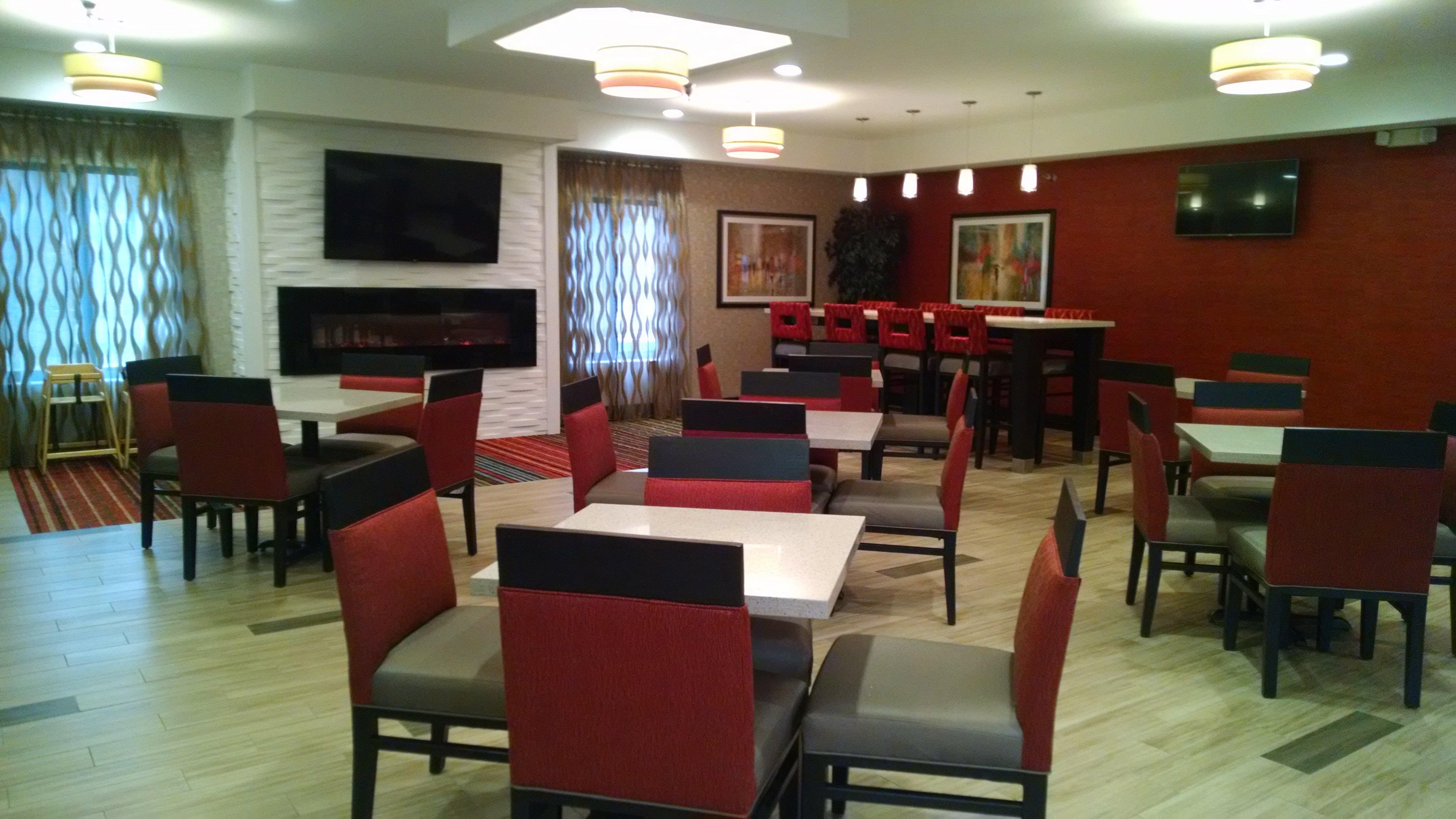 Holiday Inn Express Cloverdale - Greencastle By Ihg Exterior foto