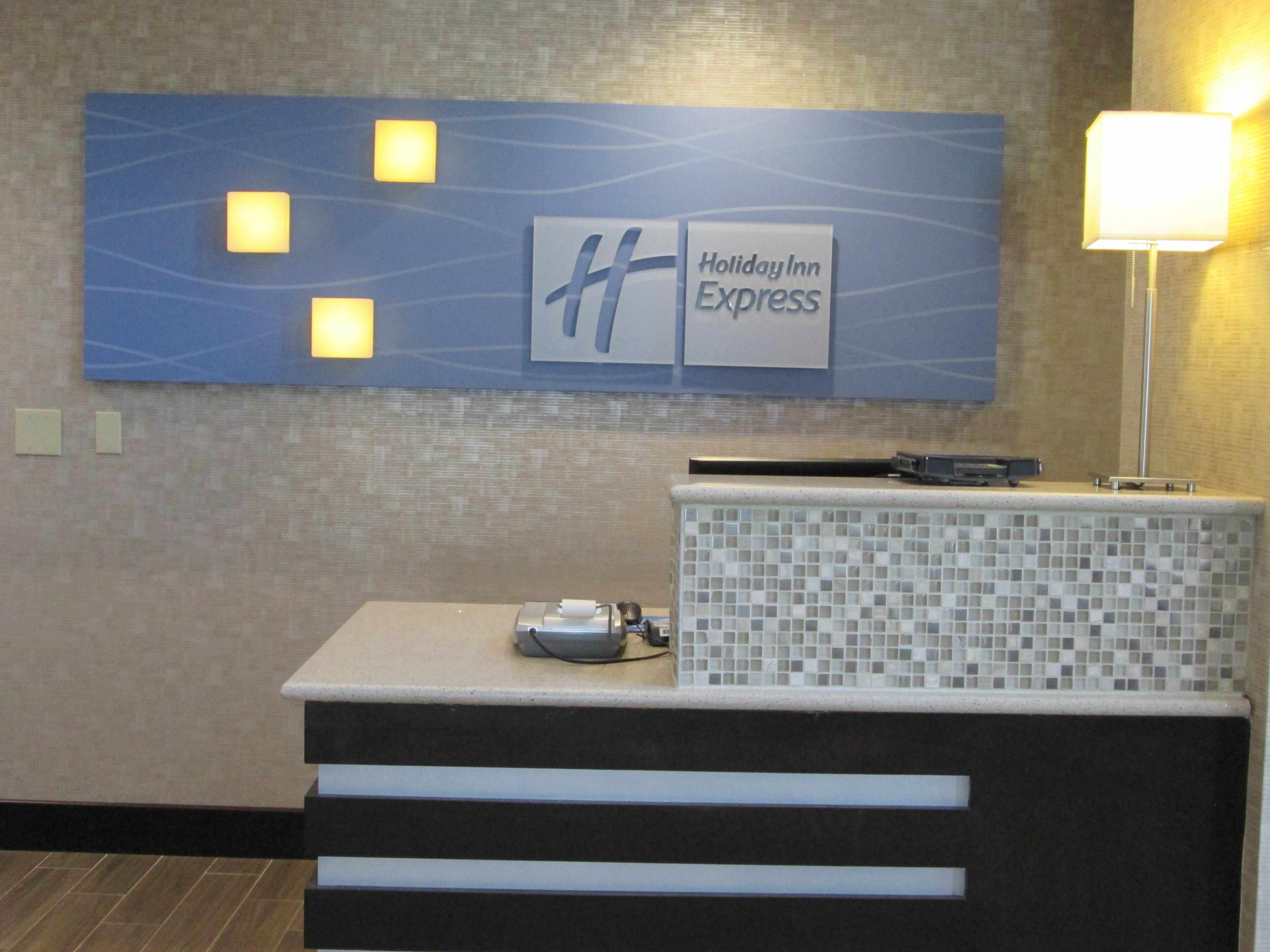 Holiday Inn Express Cloverdale - Greencastle By Ihg Exterior foto