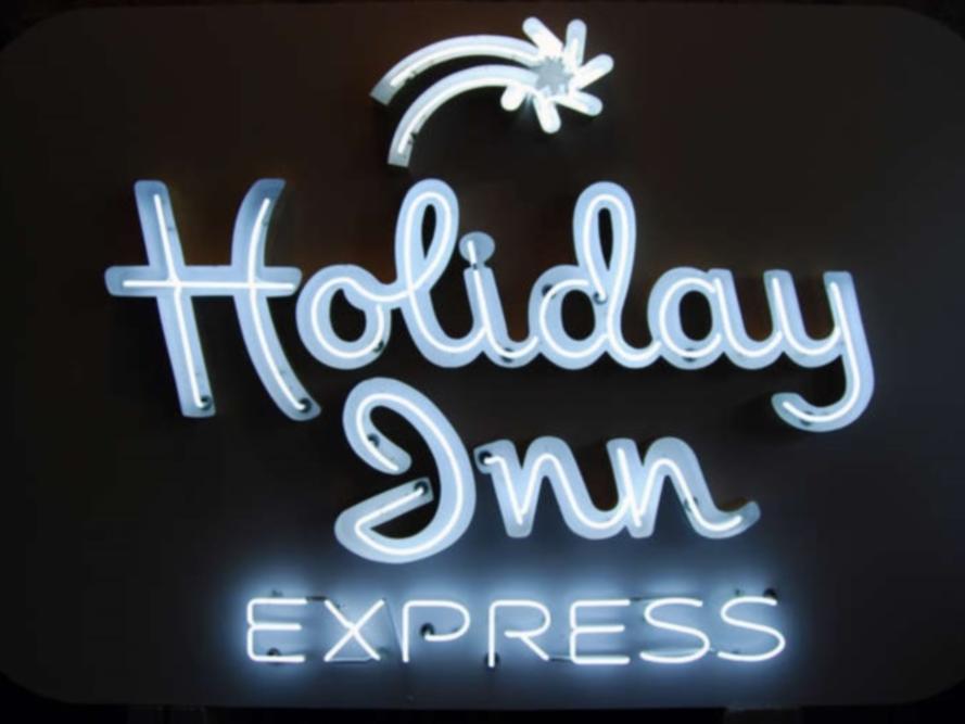 Holiday Inn Express Cloverdale - Greencastle By Ihg Exterior foto